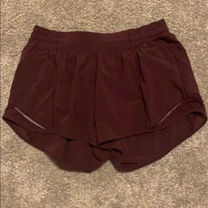Lululemon hotty hot shorts 4”